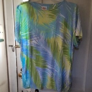 Lightweight Palm-Print Short-Sleeve Top in Blue & Green